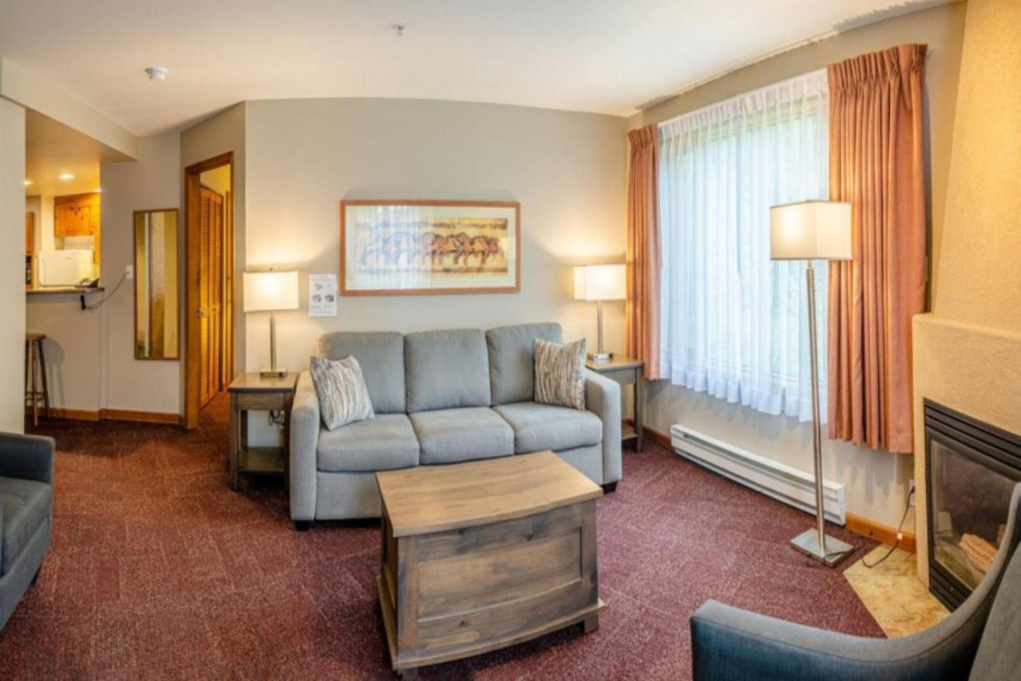 Hotel Cahilty Sun Peaks